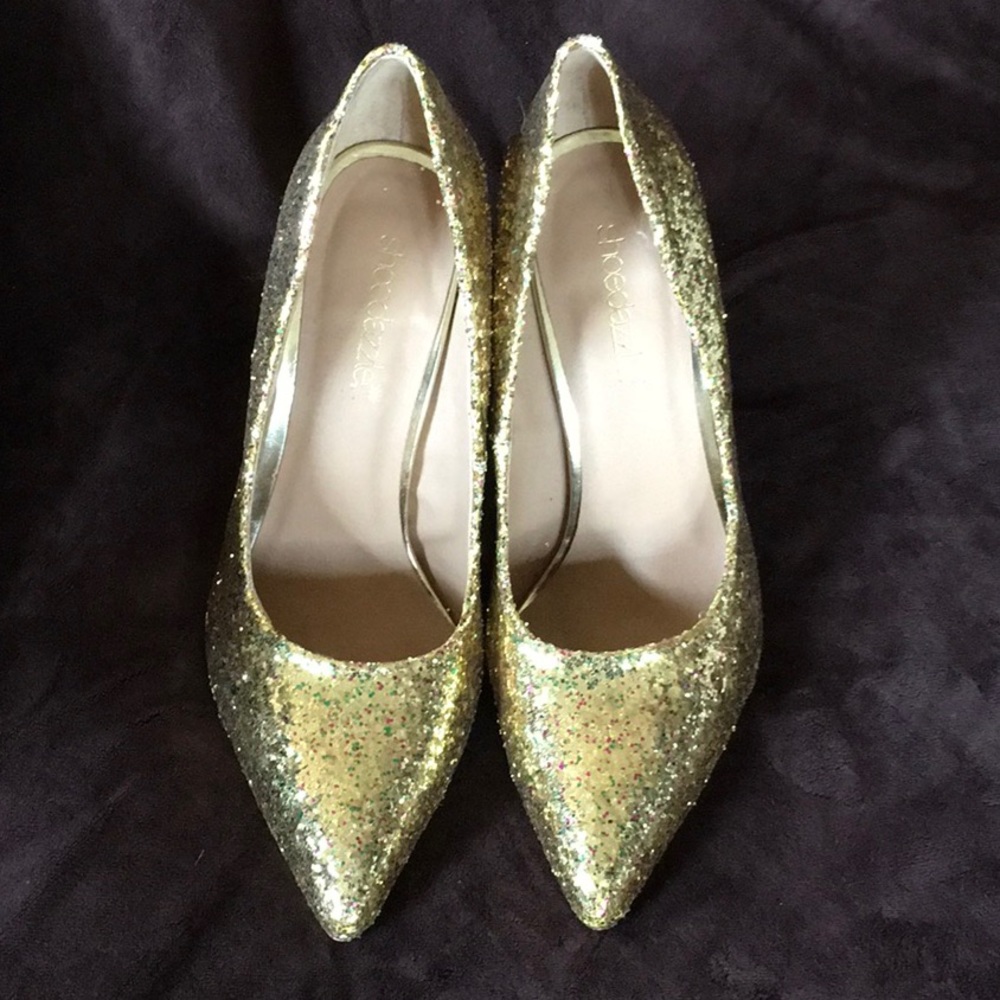 Fun Sparkly Gold heels